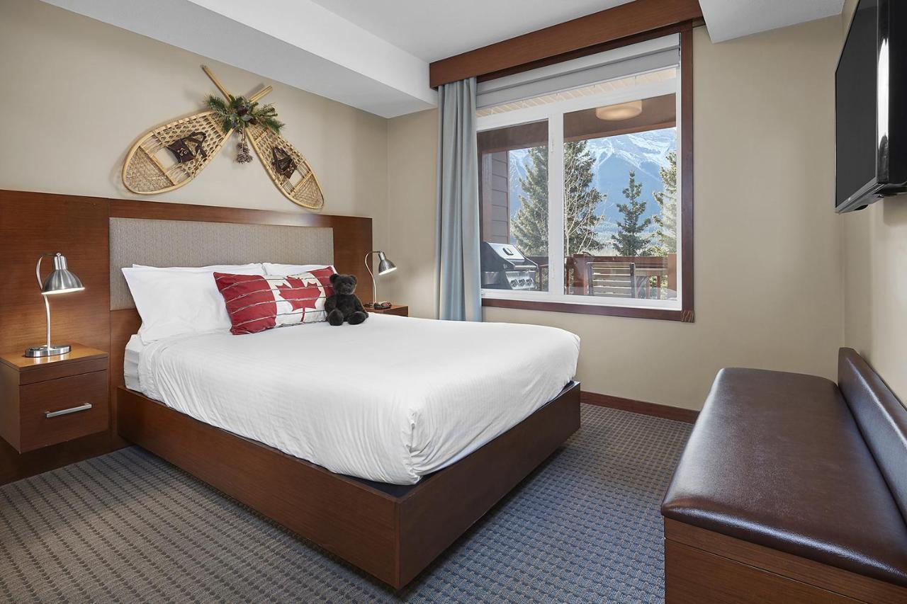 Mountain View Escape With Open Hot Tub, Views!! Canmore Exterior foto